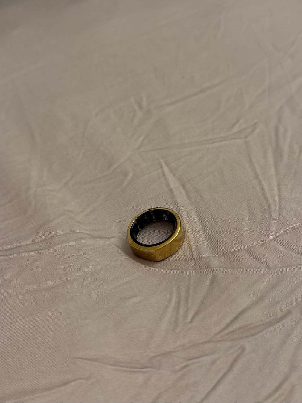 Oura Ring Heritage Size 8 Gold